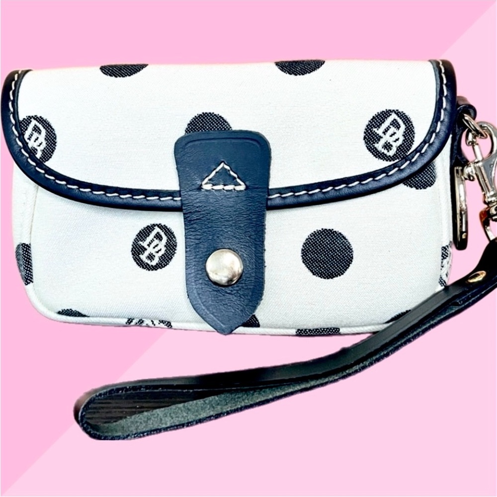 Dooney & Bourke Vintage White Black Polka Dot Wristlet w/RARE Orange Duck